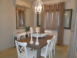 Porto Heli Villas & Studios