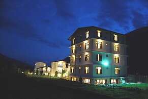 Pride De Vivendi Resort Manali