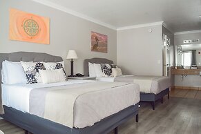 Dune Surfer Inn