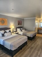 Dune Surfer Inn