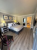 Dune Surfer Inn