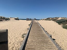 Dune Surfer Inn