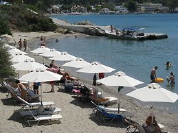 Golden View Beach Hotel