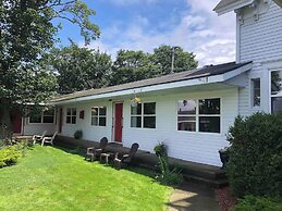 Lakelawn B&B Motel