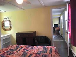 Lakelawn B&B Motel