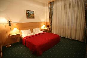 Hotel Corvinus