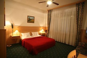 Hotel Corvinus