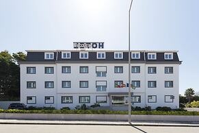 Varzinn Hotel