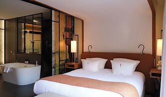 Five Seas by Inwood Hotels