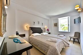 Hotel Mistral