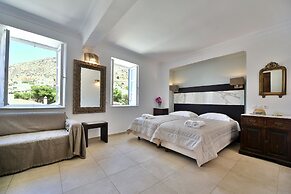 Hotel Mistral