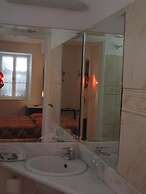 Hotel Mistral