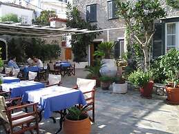 Hotel Mistral