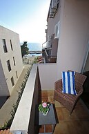 Hotel Delfin