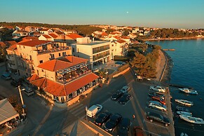 Hotel Delfin