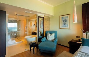 Sea Cliff Hotel