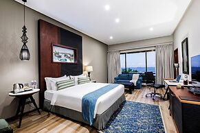 Sea Cliff Hotel