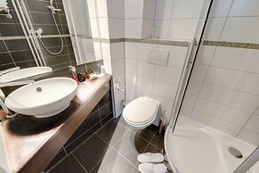 Source Hotel