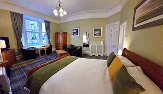 Knap Guest House