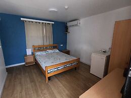 Arava Hostel