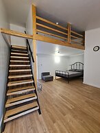 Arava Hostel
