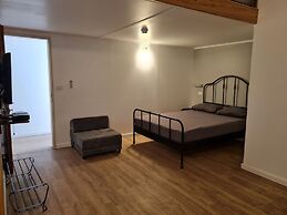 Arava Hostel