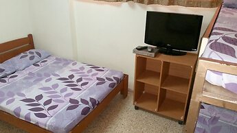 Arava Hostel