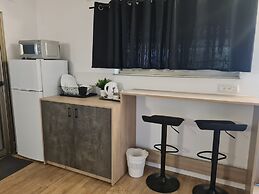 Arava Hostel