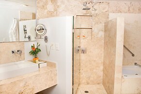 Sunscape Dorado Pacifico Ixtapa Resort & Spa - All Inclusive