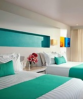 Sunscape Dorado Pacifico Ixtapa Resort & Spa - All Inclusive