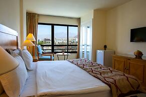 Mina Hotel