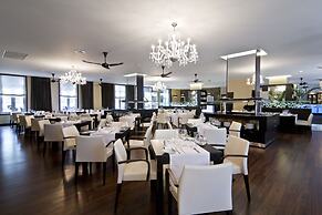 SANA Silver Coast Hotel