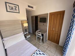 Hostal Villa Rosa
