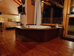 Lirolay Suites