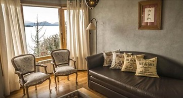 Lirolay Suites