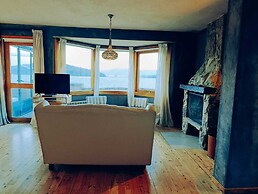 Lirolay Suites