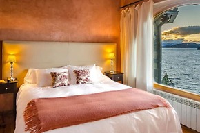 Lirolay Suites