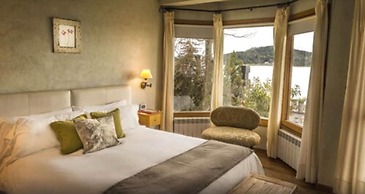 Lirolay Suites