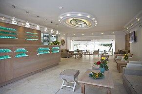 Porto Koufo Hotel