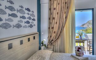 Porto Koufo Hotel
