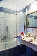 Porto Koufo Hotel