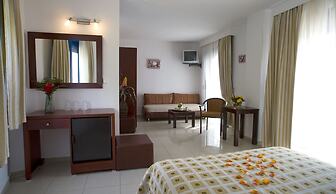 Porto Koufo Hotel