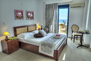 Porto Koufo Hotel