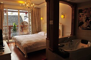 Bamboo House Resort