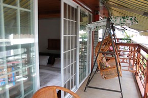 Bamboo House Resort