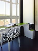 Moure Hotel