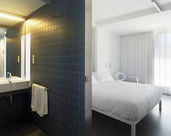Moure Hotel