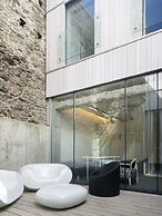 Moure Hotel