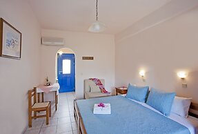Stefano Apartments