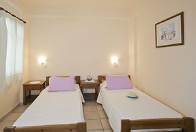 Stefano Apartments